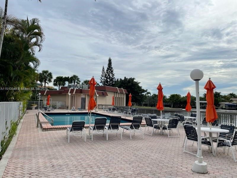 2001 Atlantic Shores Blvd 202, Hallandale Beach, Florida 33009, 2 Bedrooms Bedrooms, ,1 BathroomBathrooms,Residential,For Sale,2001 Atlantic Shores Blvd 202,A11510548