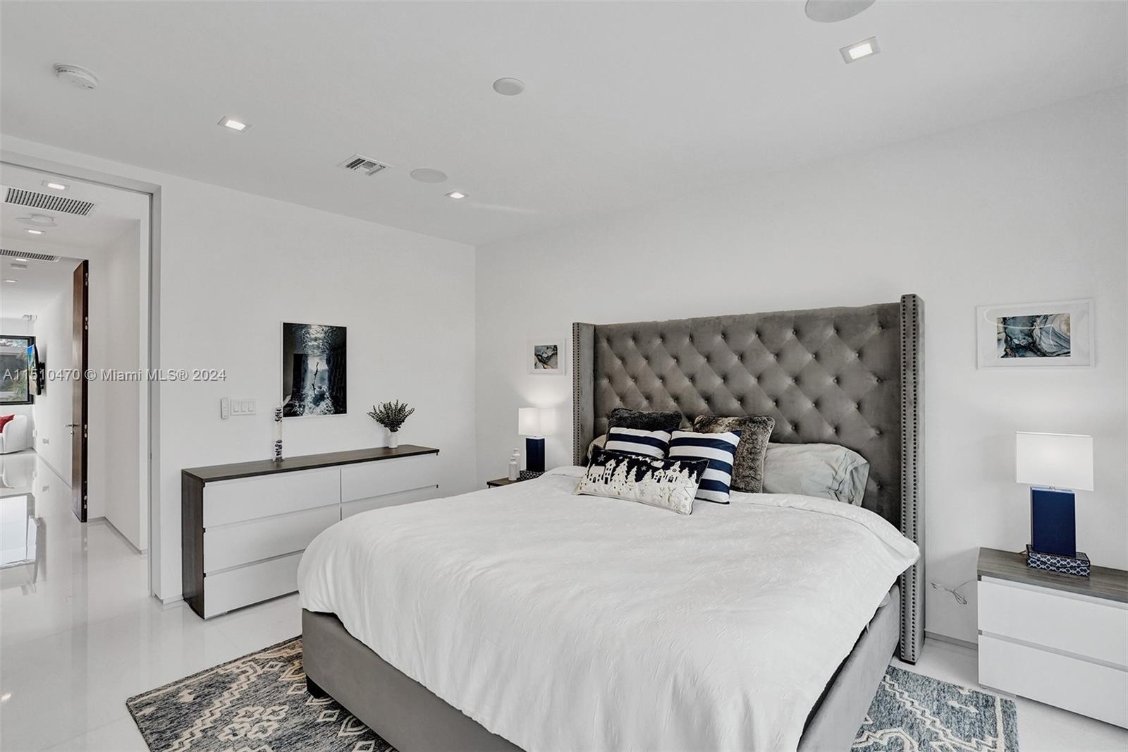511 Isle Of Capri Dr 0, Fort Lauderdale, Florida 33301, 6 Bedrooms Bedrooms, ,7 BathroomsBathrooms,Residentiallease,For Rent,511 Isle Of Capri Dr 0,A11510470