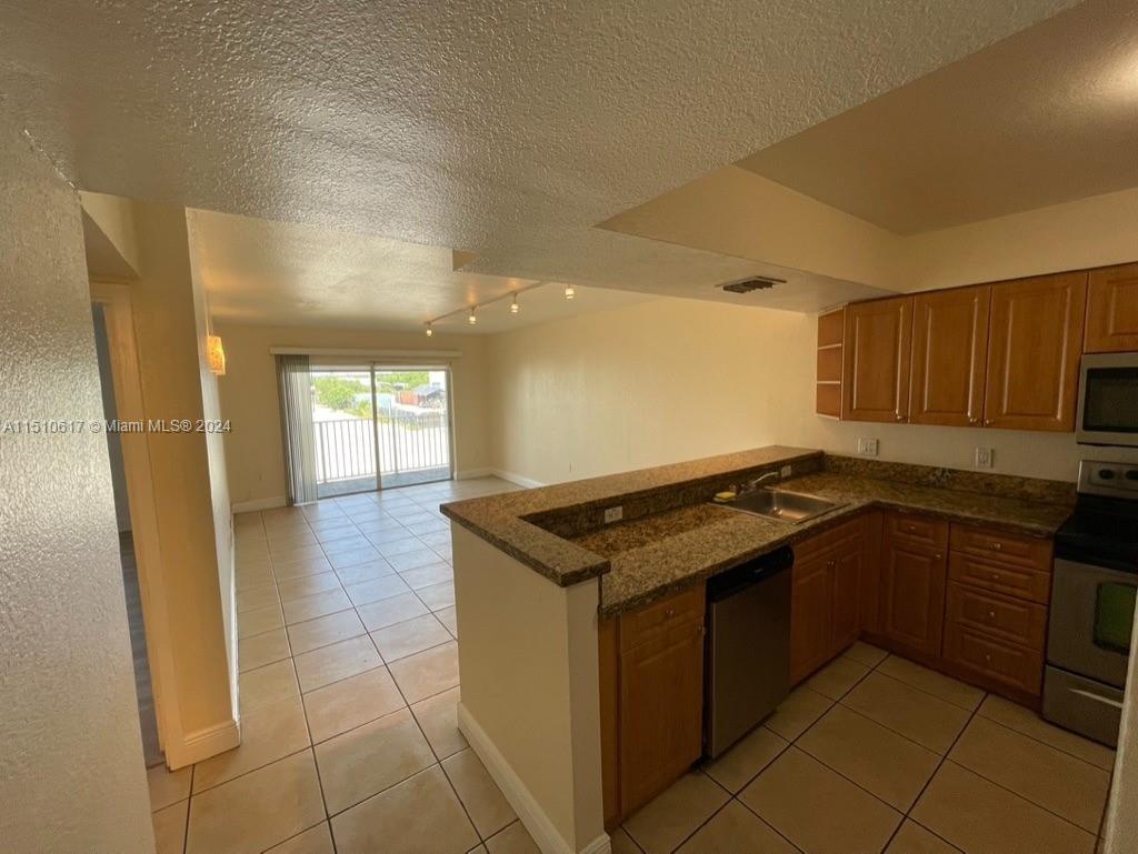 5000 79th Ave, Doral, FL, 33166 United States, 1 Bedroom Bedrooms, ,1 BathroomBathrooms,Residential,For Sale,79th Ave,A11510617