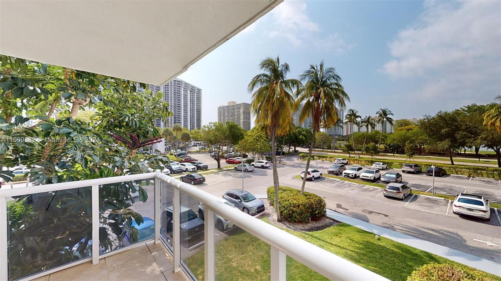 3675 Country Club Dr, Aventura, FL, 33180 United States, 2 Bedrooms Bedrooms, ,2 BathroomsBathrooms,Residential,For Sale,Country Club Dr,A11509882
