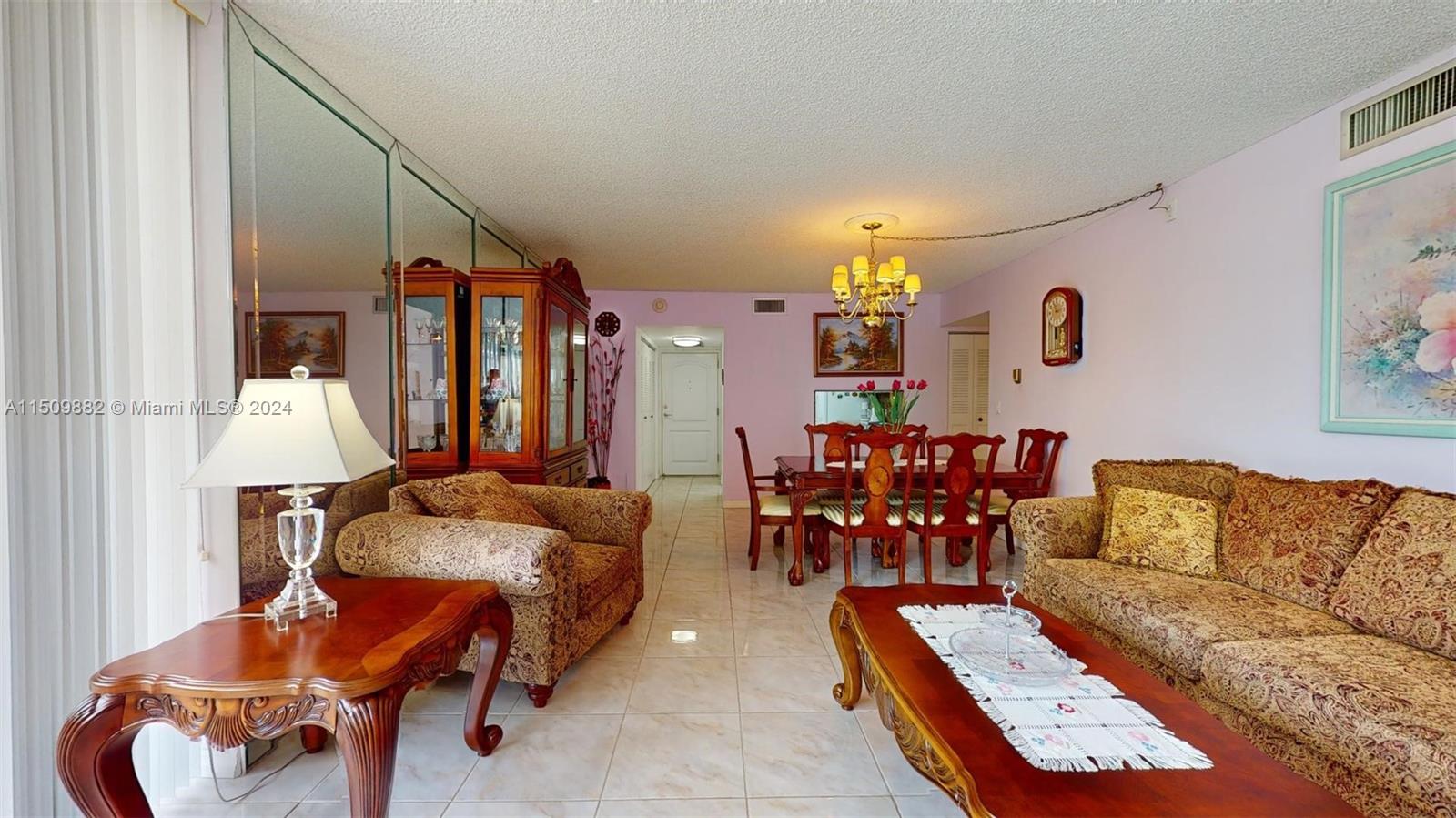 3675 N Country Club Dr 203, Aventura, Florida 33180, 2 Bedrooms Bedrooms, ,2 BathroomsBathrooms,Residential,For Sale,3675 N Country Club Dr 203,A11509882