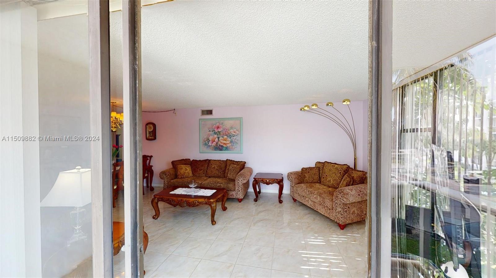 3675 N Country Club Dr 203, Aventura, Florida 33180, 2 Bedrooms Bedrooms, ,2 BathroomsBathrooms,Residential,For Sale,3675 N Country Club Dr 203,A11509882