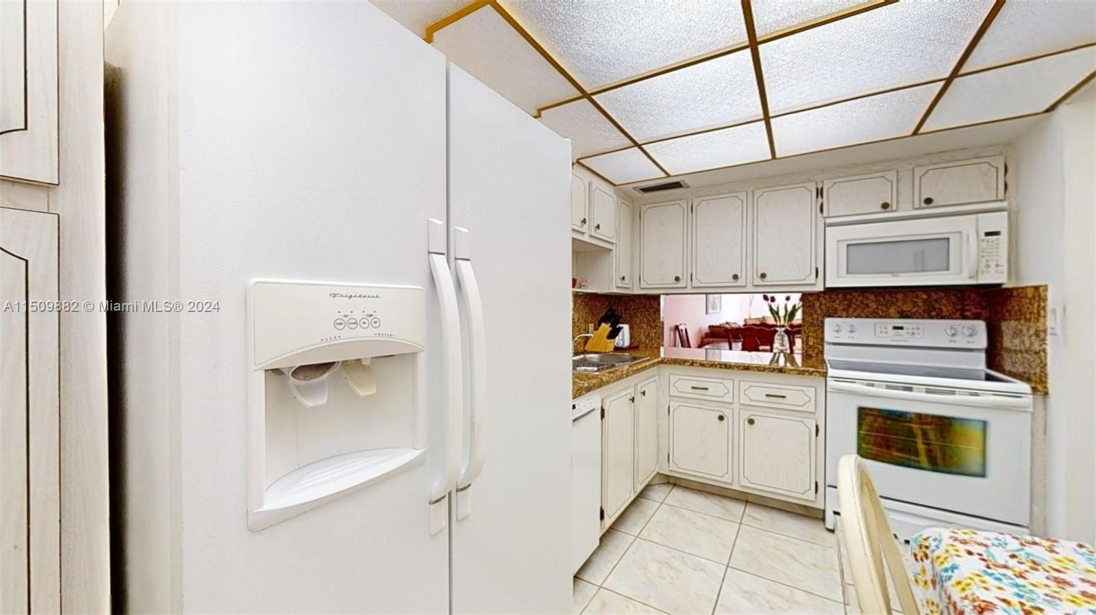 3675 N Country Club Dr 203, Aventura, Florida 33180, 2 Bedrooms Bedrooms, ,2 BathroomsBathrooms,Residential,For Sale,3675 N Country Club Dr 203,A11509882