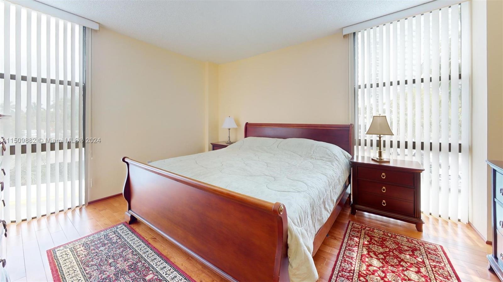 3675 N Country Club Dr 203, Aventura, Florida 33180, 2 Bedrooms Bedrooms, ,2 BathroomsBathrooms,Residential,For Sale,3675 N Country Club Dr 203,A11509882