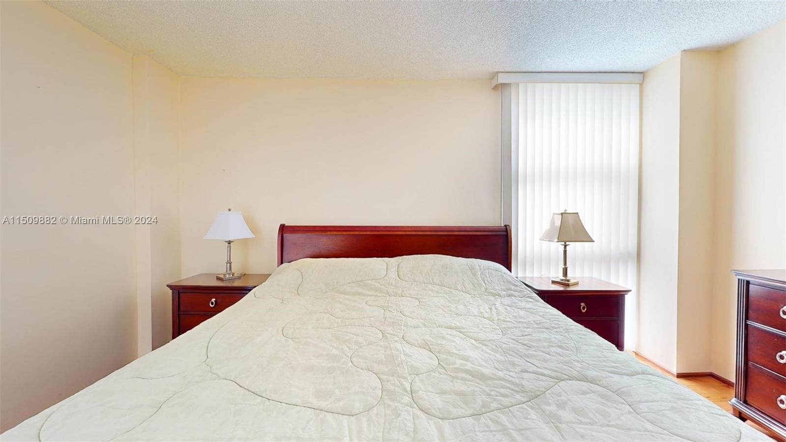 3675 N Country Club Dr 203, Aventura, Florida 33180, 2 Bedrooms Bedrooms, ,2 BathroomsBathrooms,Residential,For Sale,3675 N Country Club Dr 203,A11509882