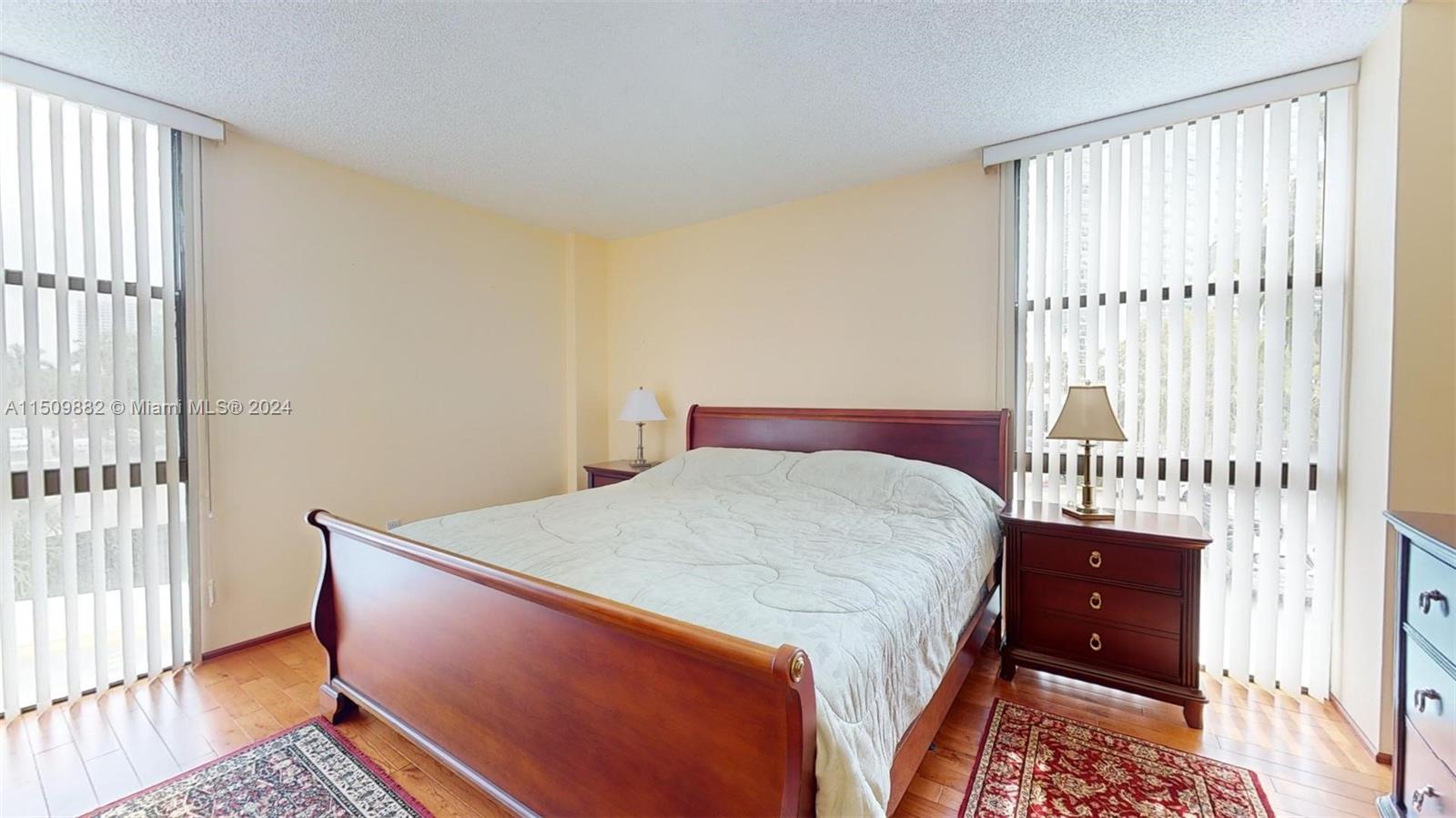 3675 N Country Club Dr 203, Aventura, Florida 33180, 2 Bedrooms Bedrooms, ,2 BathroomsBathrooms,Residential,For Sale,3675 N Country Club Dr 203,A11509882