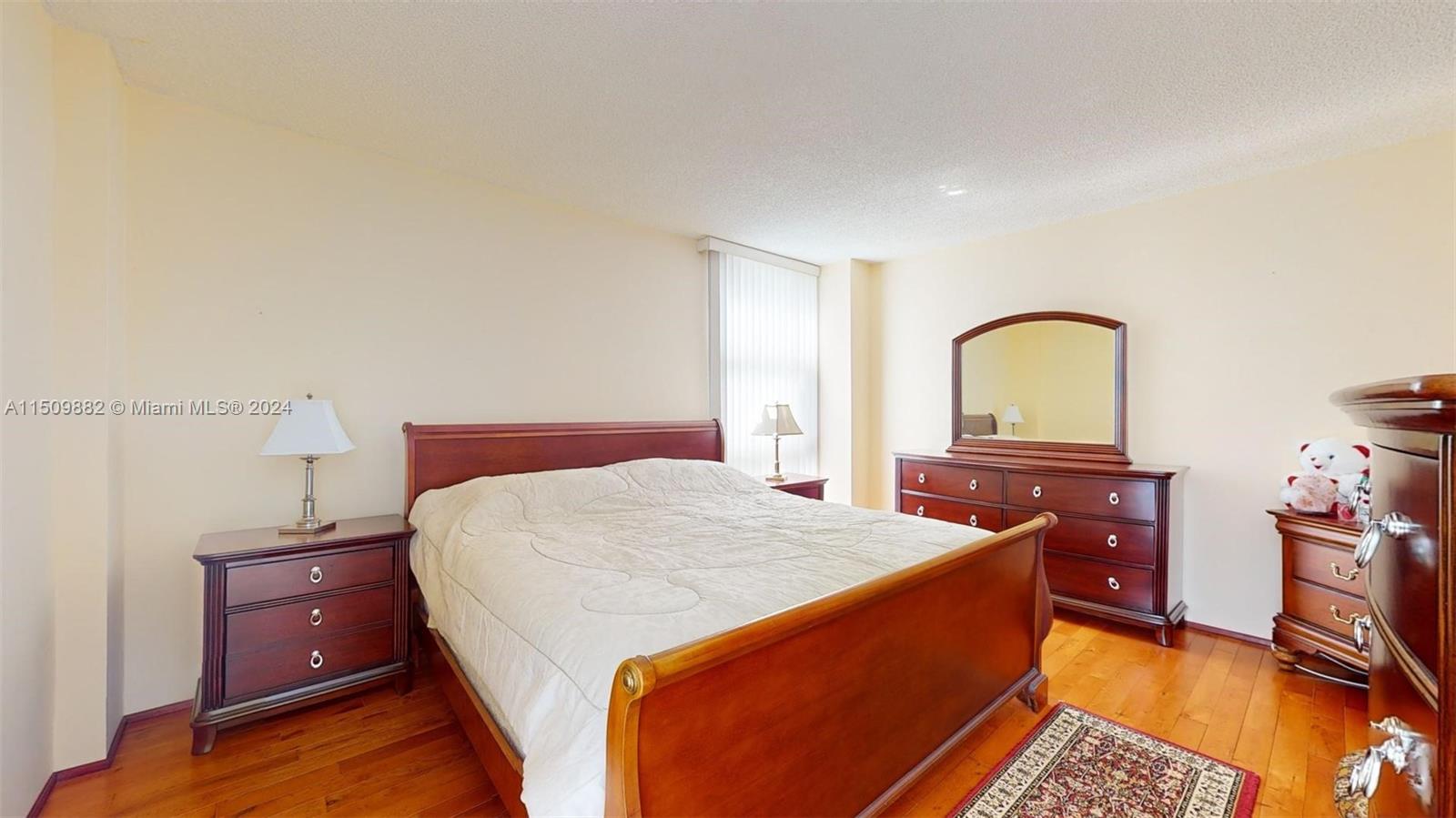 3675 N Country Club Dr 203, Aventura, Florida 33180, 2 Bedrooms Bedrooms, ,2 BathroomsBathrooms,Residential,For Sale,3675 N Country Club Dr 203,A11509882