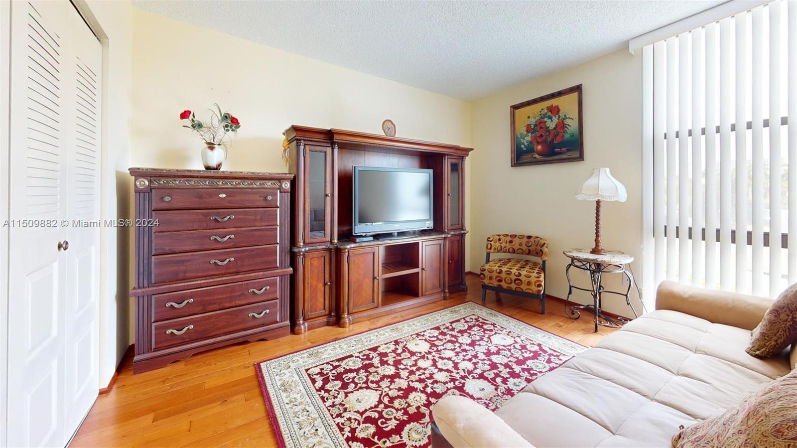 3675 N Country Club Dr 203, Aventura, Florida 33180, 2 Bedrooms Bedrooms, ,2 BathroomsBathrooms,Residential,For Sale,3675 N Country Club Dr 203,A11509882