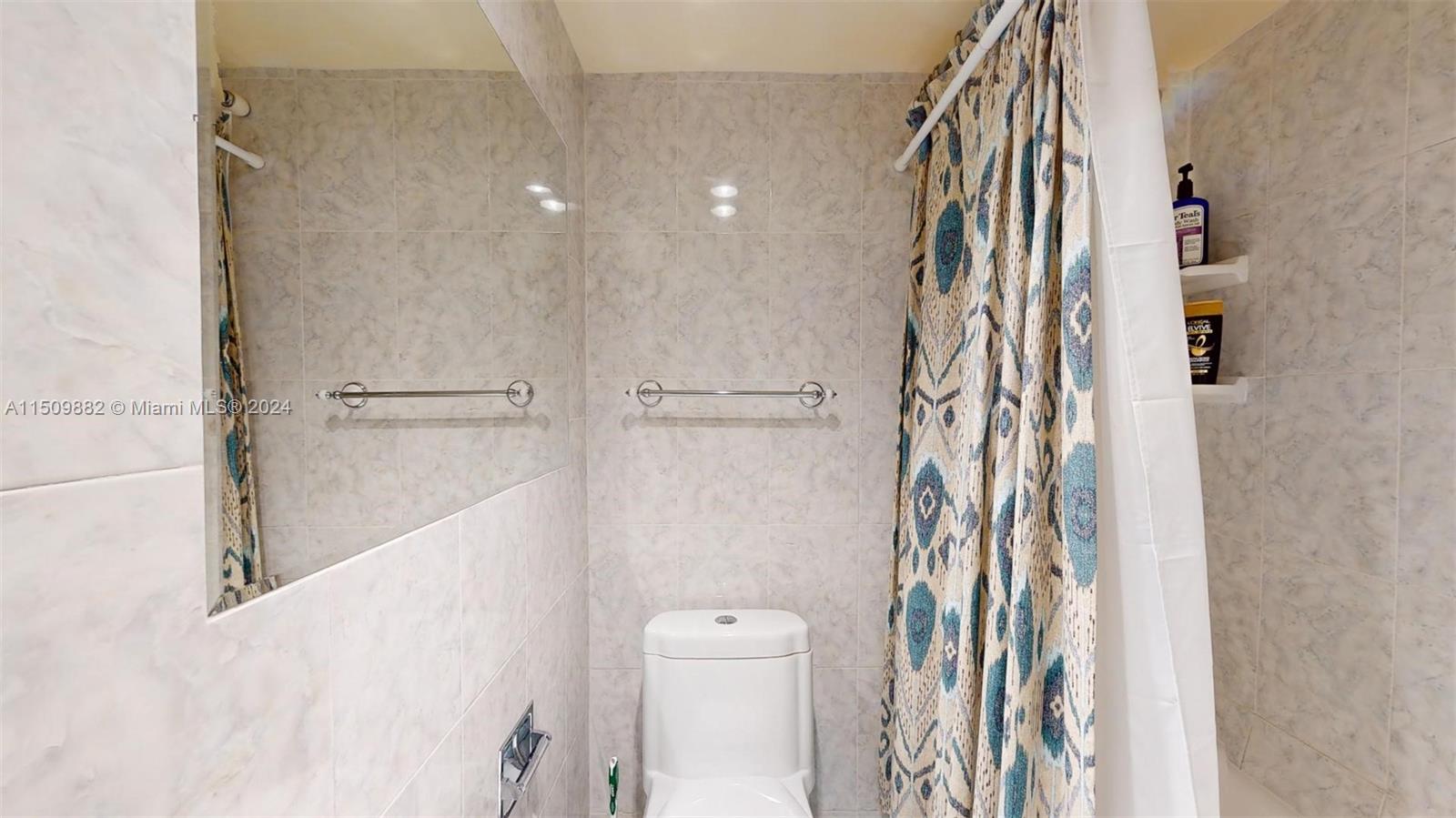 3675 N Country Club Dr 203, Aventura, Florida 33180, 2 Bedrooms Bedrooms, ,2 BathroomsBathrooms,Residential,For Sale,3675 N Country Club Dr 203,A11509882