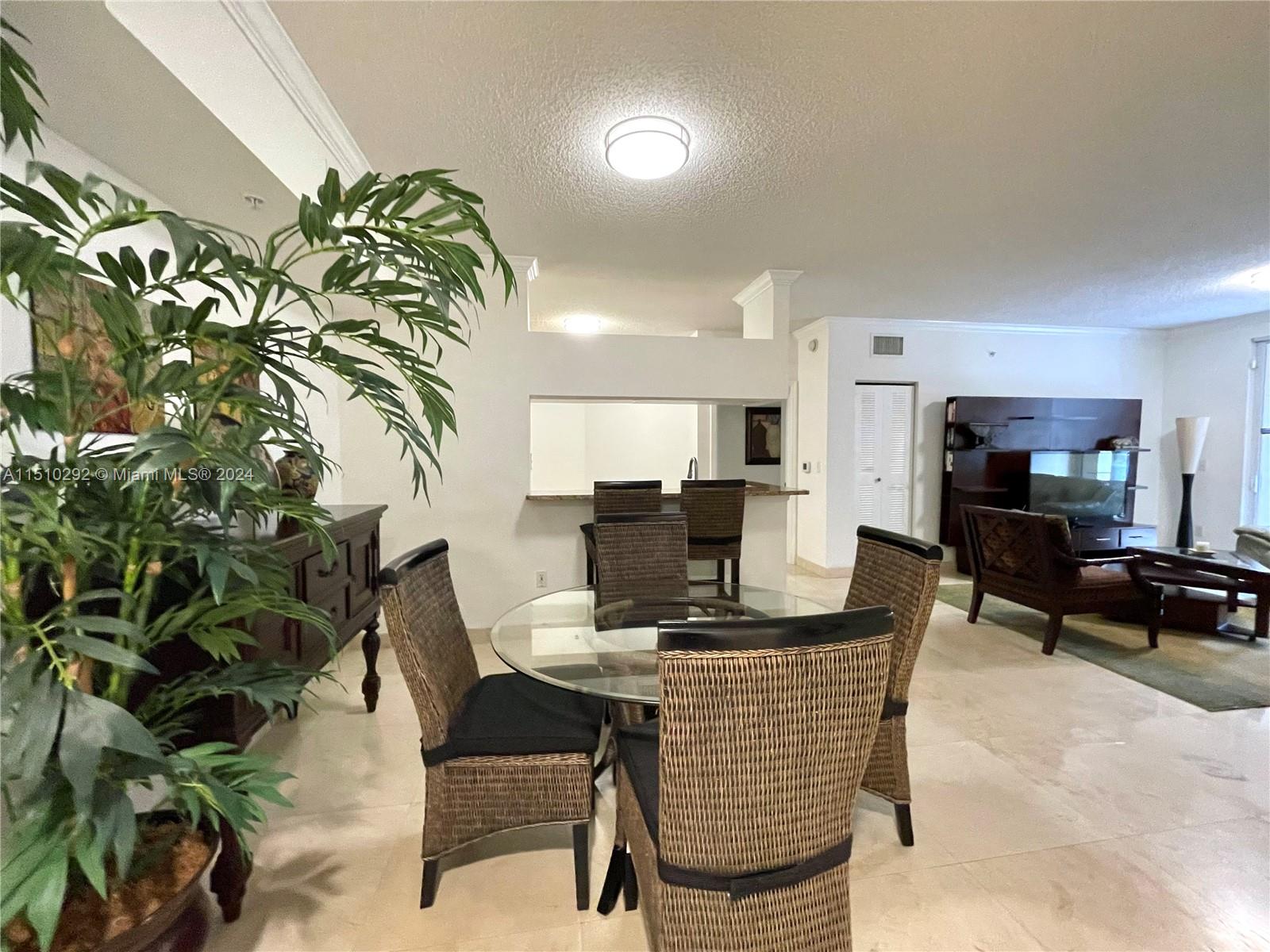 17125 Bay Rd, Sunny Isles Beach, FL, 33160 United States, 2 Bedrooms Bedrooms, ,2 BathroomsBathrooms,Residential,For Sale,Bay Rd,A11510292