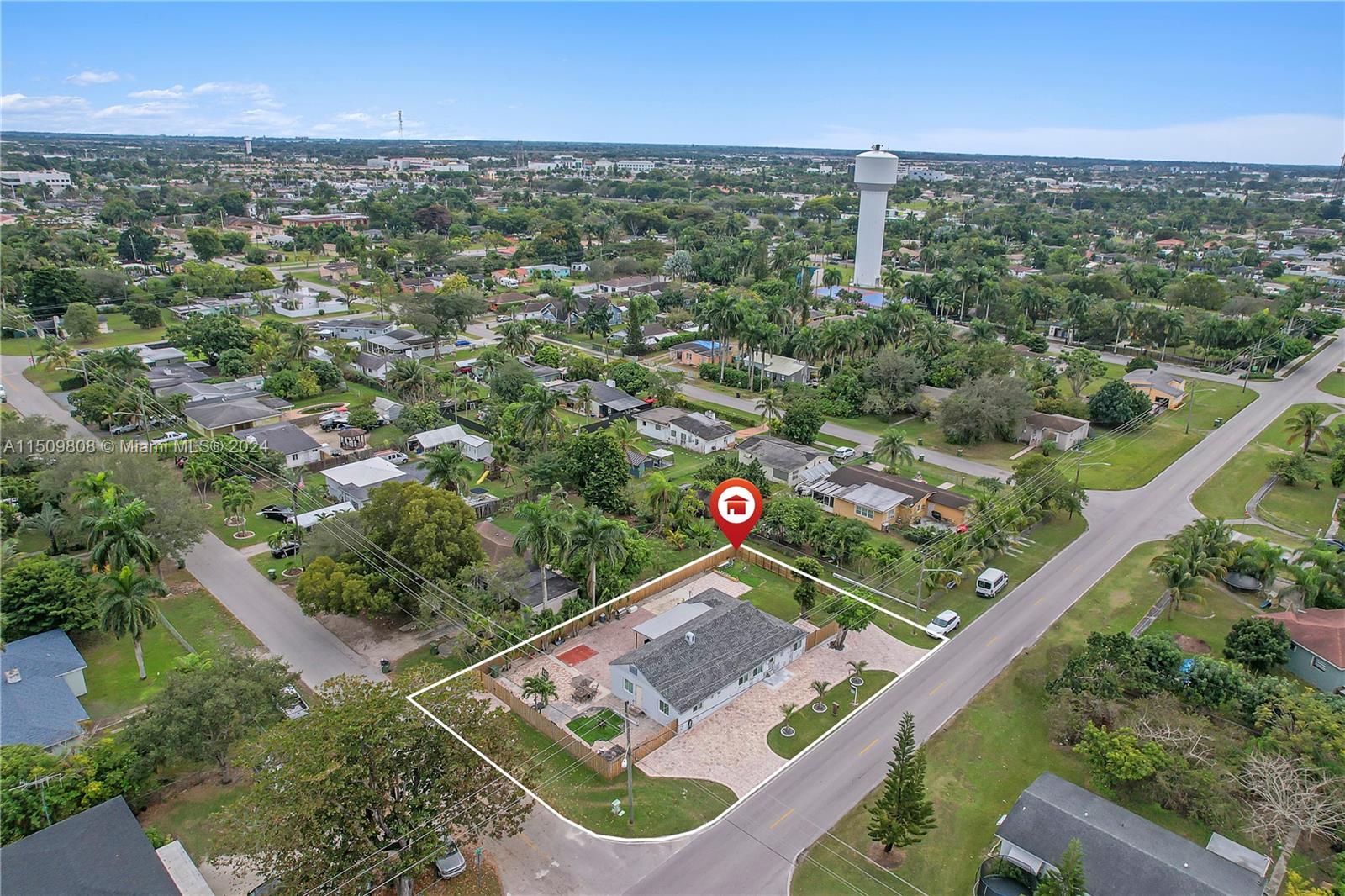 1044 NW 6th Ave, Homestead, Florida 33030, 3 Bedrooms Bedrooms, ,2 BathroomsBathrooms,Residential,For Sale,1044 NW 6th Ave,A11509808