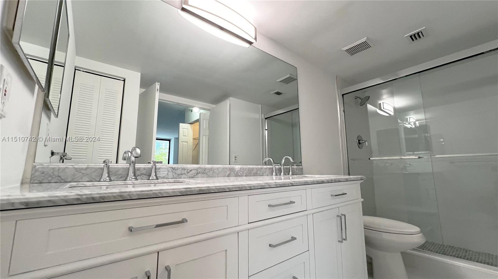 Aventura, Florida 33180, 2 Bedrooms Bedrooms, ,2 BathroomsBathrooms,Residentiallease,For Rent,A11510742