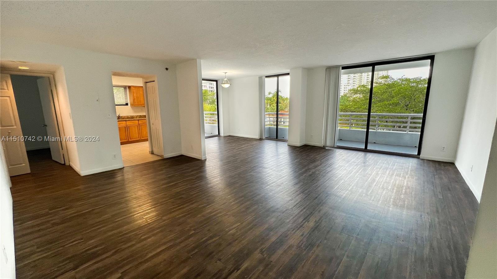 Aventura, Florida 33180, 2 Bedrooms Bedrooms, ,2 BathroomsBathrooms,Residentiallease,For Rent,A11510742