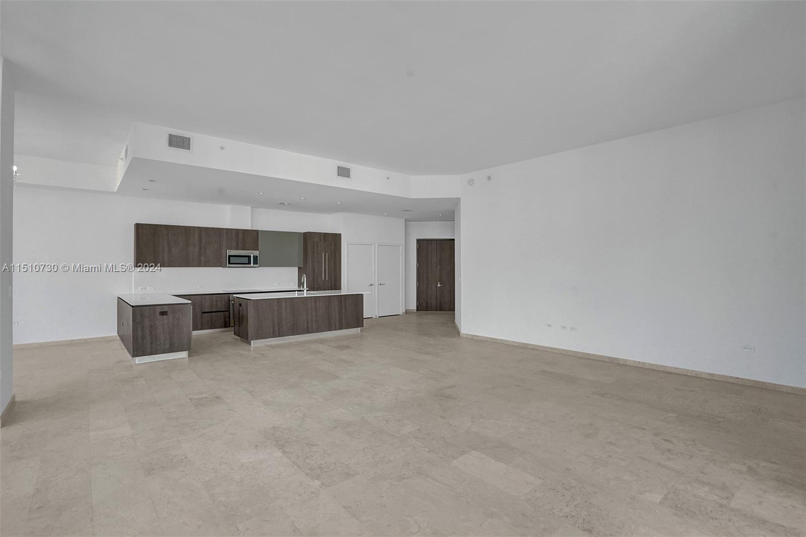 88 7th St, Miami, FL, 33130 United States, 4 Bedrooms Bedrooms, ,4 BathroomsBathrooms,Residential,For Sale,7th St,A11510730