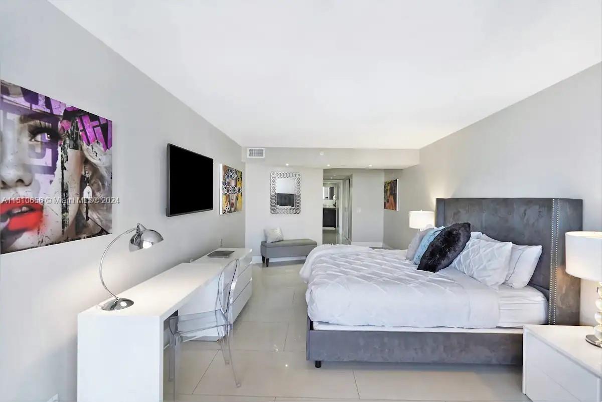 1717 N Bayshore Dr A-3442, Miami, Florida 33132, 1 Bedroom Bedrooms, ,1 BathroomBathrooms,Residentiallease,For Rent,1717 N Bayshore Dr A-3442,A11510656