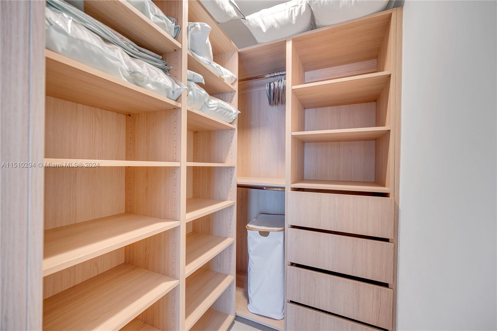 1470 Cleveland Rd, Miami Beach, FL, 33141 United States, 4 Bedrooms Bedrooms, ,3 BathroomsBathrooms,Residential,For Sale,Cleveland Rd,A11510294