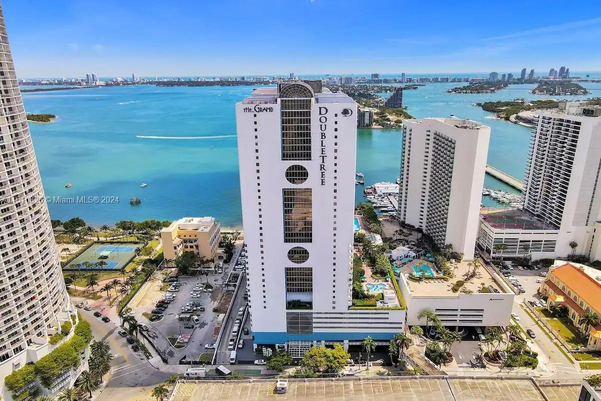 1717 N Bayshore Dr A-3444, Miami, Florida 33132, 1 Bedroom Bedrooms, ,1 BathroomBathrooms,Residentiallease,For Rent,1717 N Bayshore Dr A-3444,A11510826