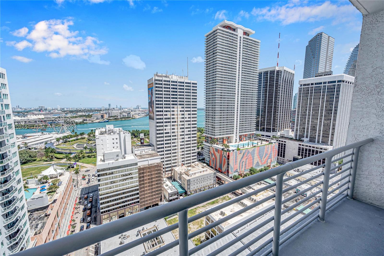 133 NE 2nd Ave 2401, Miami, Florida 33132, 2 Bedrooms Bedrooms, ,2 BathroomsBathrooms,Residentiallease,For Rent,133 NE 2nd Ave 2401,A11510240