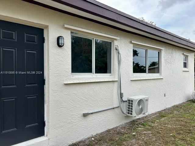 1101 15th Ct, Fort Lauderdale, FL, 33311 United States, 4 Bedrooms Bedrooms, ,3 BathroomsBathrooms,Residential,For Sale,15th Ct,A11510895