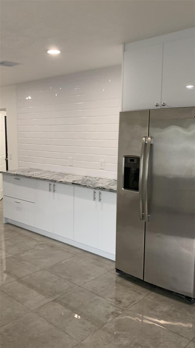 1101 15th Ct, Fort Lauderdale, FL, 33311 United States, 4 Bedrooms Bedrooms, ,3 BathroomsBathrooms,Residential,For Sale,15th Ct,A11510895