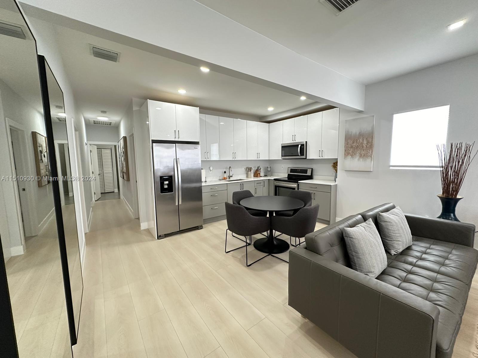 994 NW 2ND ST 994, Miami, Florida 33128, 1 Bedroom Bedrooms, ,1 BathroomBathrooms,Residentiallease,For Rent,994 NW 2ND ST 994,A11510930