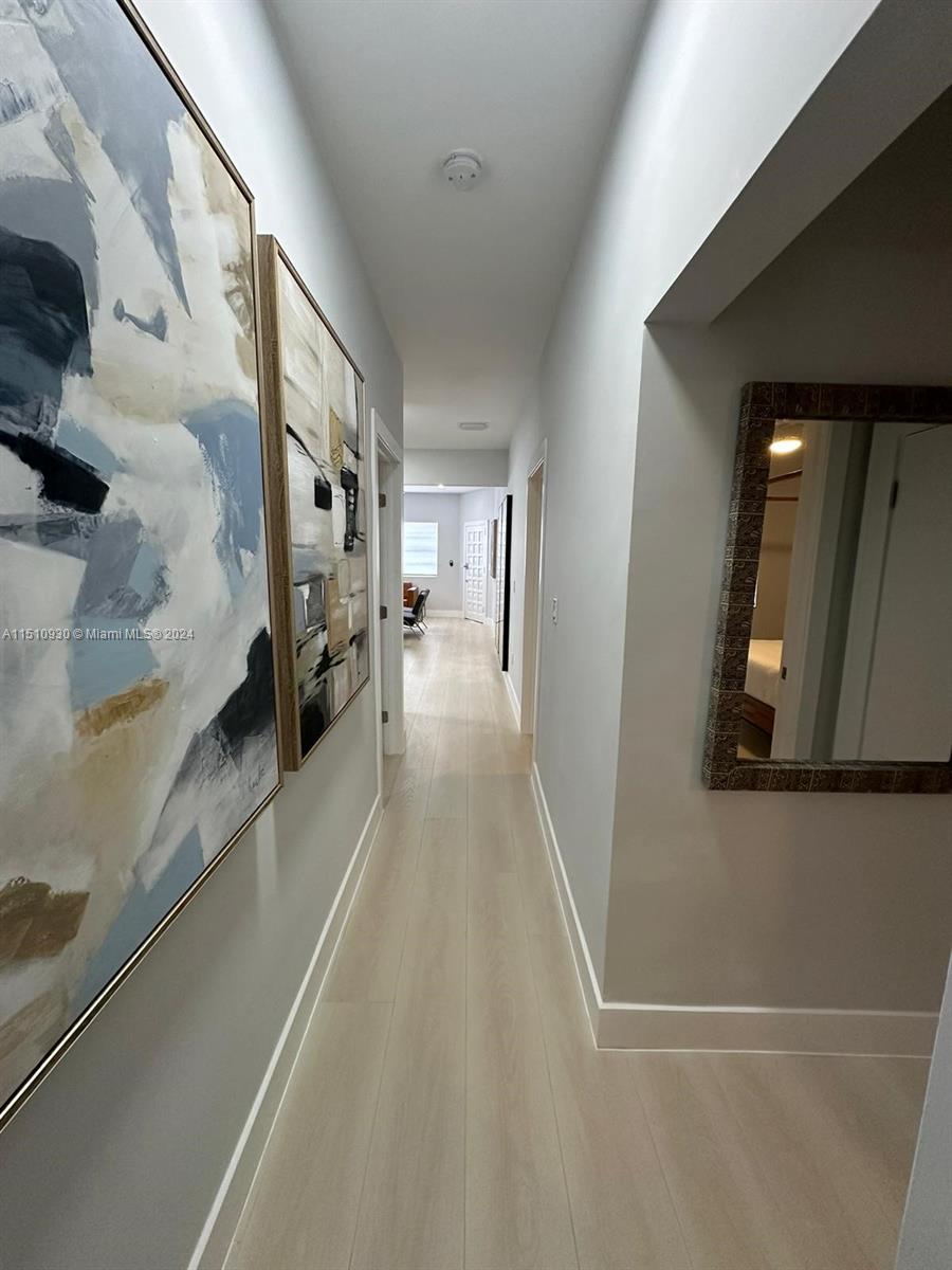 994 NW 2ND ST 994, Miami, Florida 33128, 1 Bedroom Bedrooms, ,1 BathroomBathrooms,Residentiallease,For Rent,994 NW 2ND ST 994,A11510930