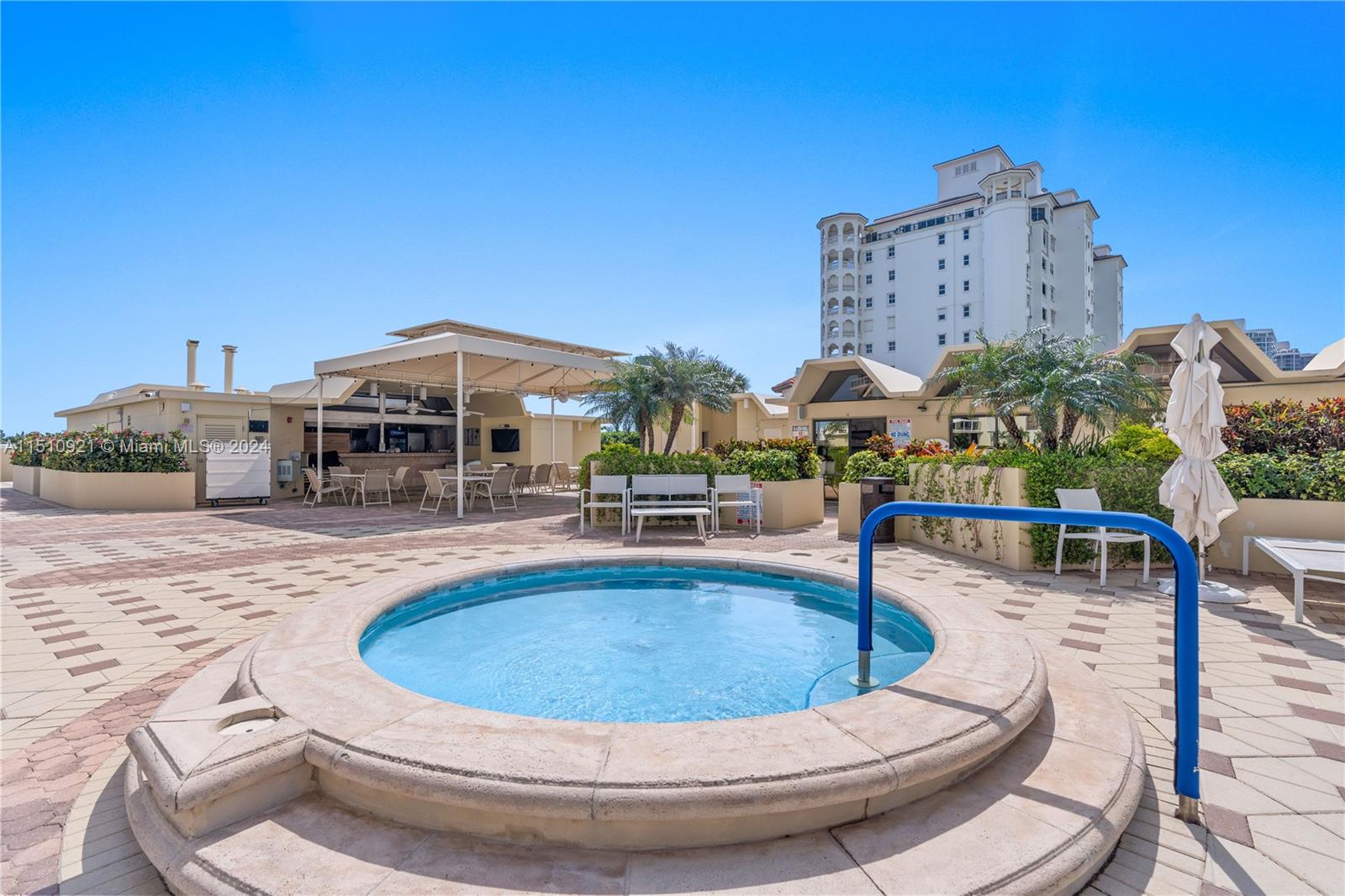 20191 E Country Club Dr 1109 + CABANA, Aventura, Florida 33180, 2 Bedrooms Bedrooms, ,2 BathroomsBathrooms,Residential,For Sale,20191 E Country Club Dr 1109 + CABANA,A11510921