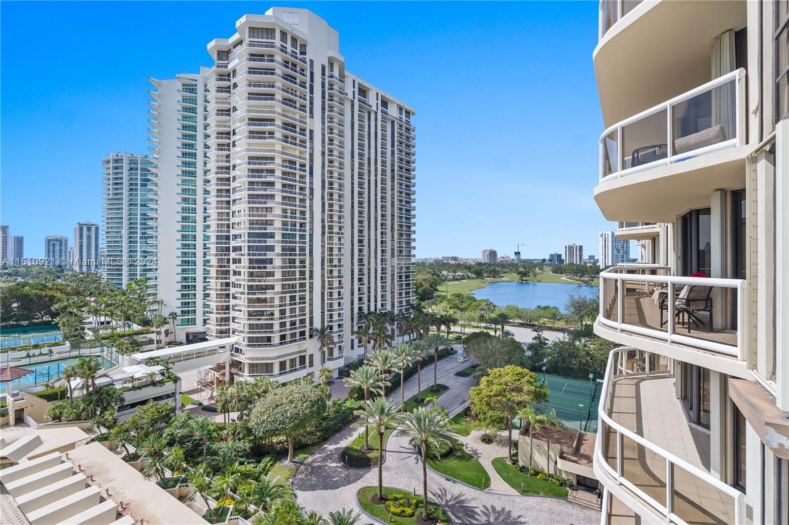 20191 E Country Club Dr 1109 + CABANA, Aventura, Florida 33180, 2 Bedrooms Bedrooms, ,2 BathroomsBathrooms,Residential,For Sale,20191 E Country Club Dr 1109 + CABANA,A11510921