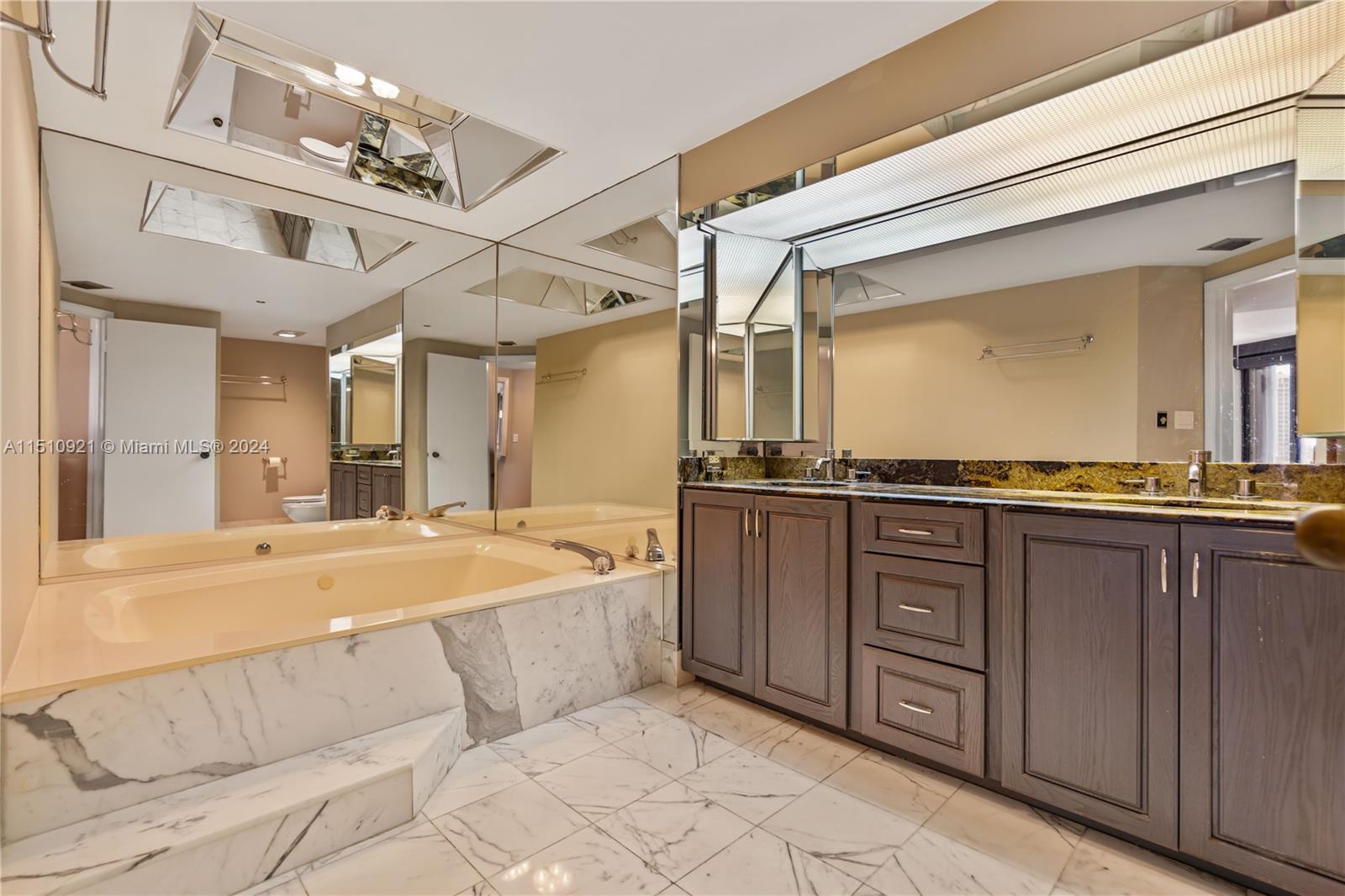 20191 E Country Club Dr 1109 + CABANA, Aventura, Florida 33180, 2 Bedrooms Bedrooms, ,2 BathroomsBathrooms,Residential,For Sale,20191 E Country Club Dr 1109 + CABANA,A11510921