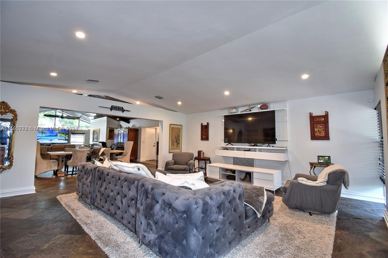 2060 55th St, Fort Lauderdale, FL, 33308 United States, 4 Bedrooms Bedrooms, ,2 BathroomsBathrooms,Residential,For Sale,55th St,A11505778