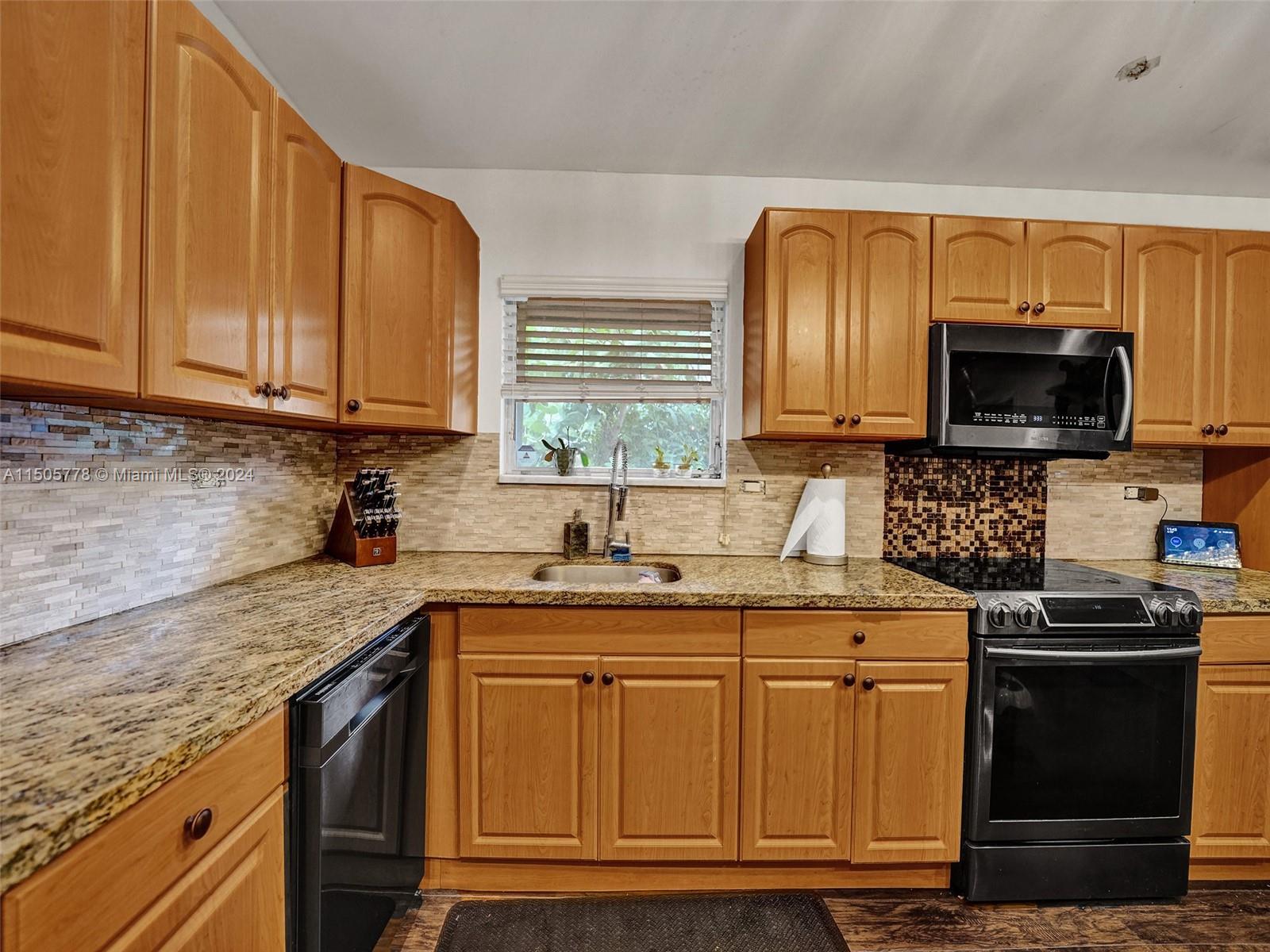 2060 55th St, Fort Lauderdale, FL, 33308 United States, 4 Bedrooms Bedrooms, ,2 BathroomsBathrooms,Residential,For Sale,55th St,A11505778