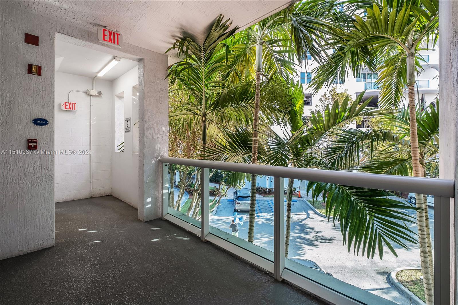 7914 Harbor Island Dr 204, North Bay Village, Florida 33141, 3 Bedrooms Bedrooms, ,2 BathroomsBathrooms,Residential,For Sale,7914 Harbor Island Dr 204,A11510937