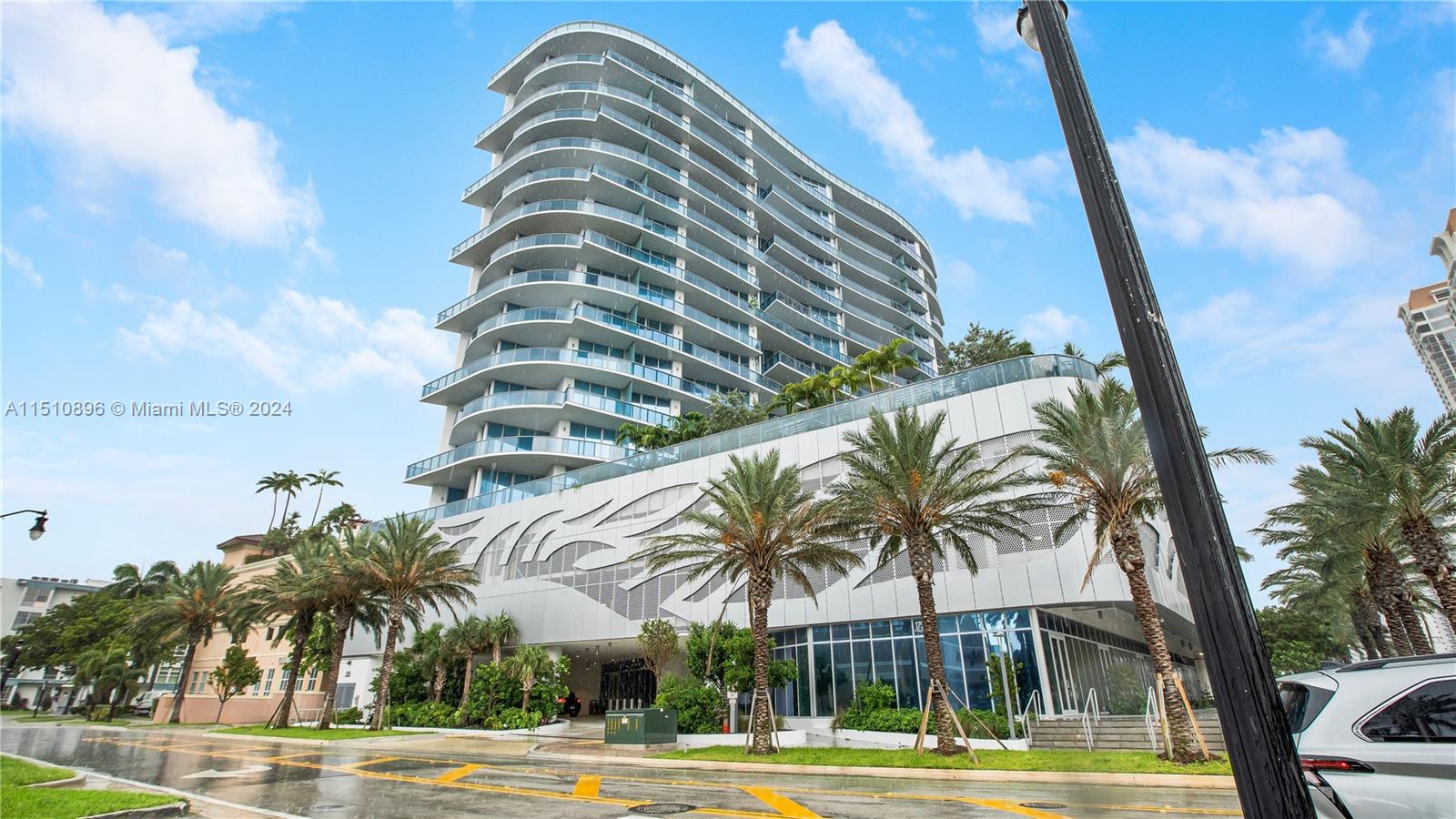 17550 Collins Ave, Sunny Isles Beach, FL, 33160 United States, 3 Bedrooms Bedrooms, ,3 BathroomsBathrooms,Residential,For Sale,Collins Ave,A11510896