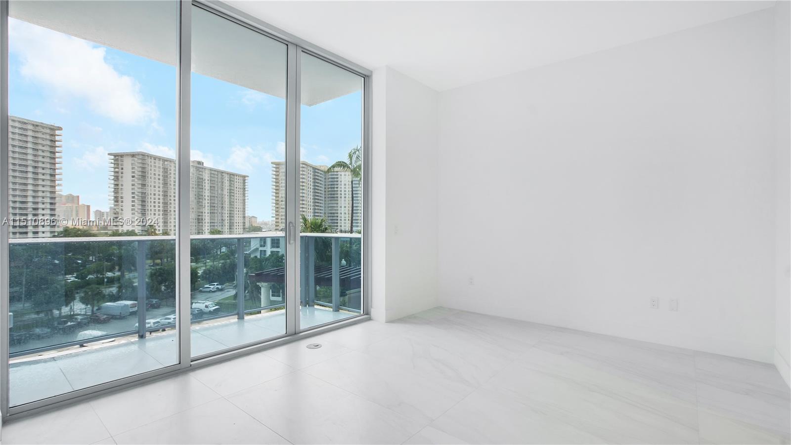 17550 Collins Ave, Sunny Isles Beach, FL, 33160 United States, 3 Bedrooms Bedrooms, ,3 BathroomsBathrooms,Residential,For Sale,Collins Ave,A11510896