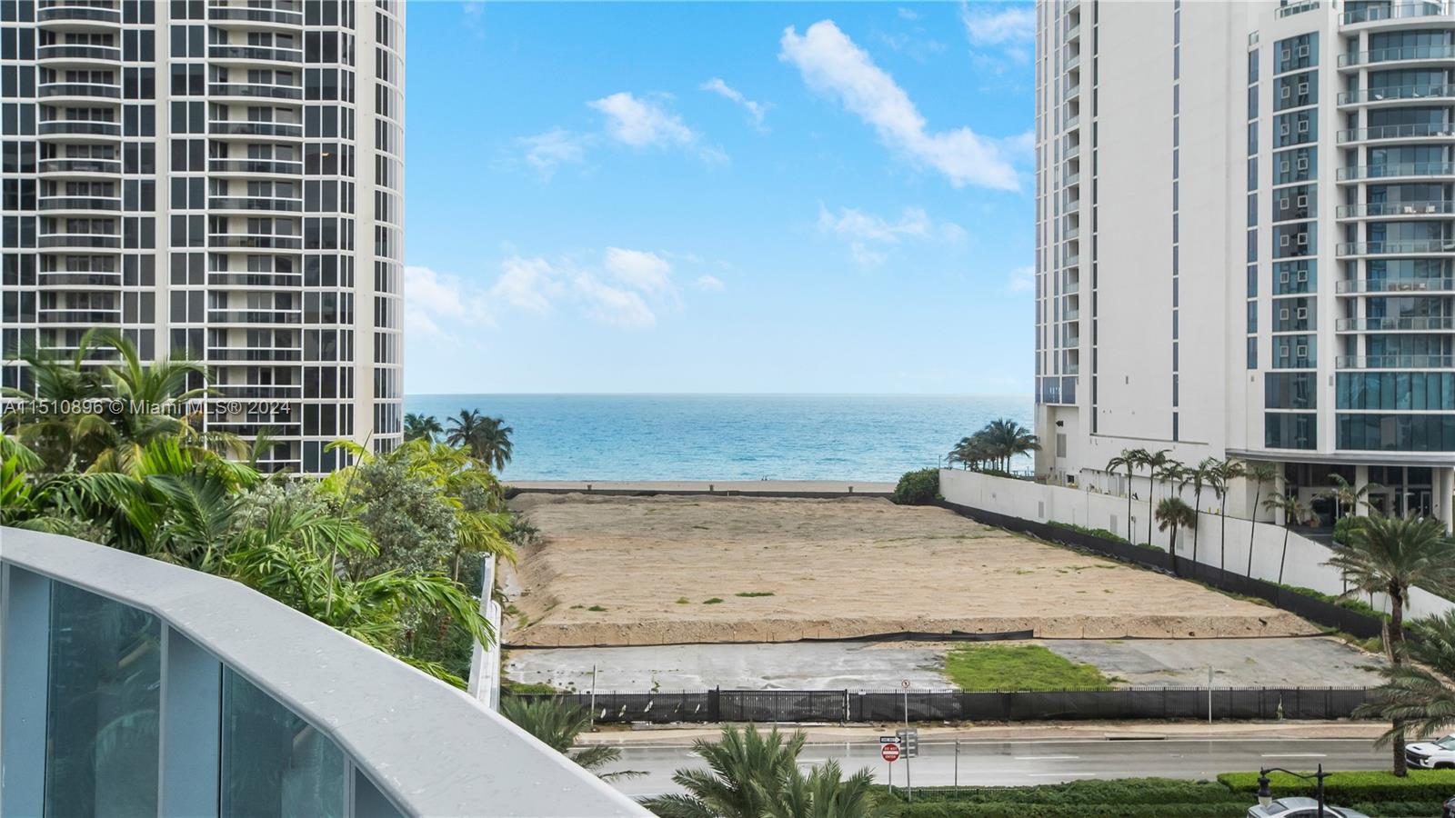 17550 Collins Ave, Sunny Isles Beach, FL, 33160 United States, 3 Bedrooms Bedrooms, ,3 BathroomsBathrooms,Residential,For Sale,Collins Ave,A11510896