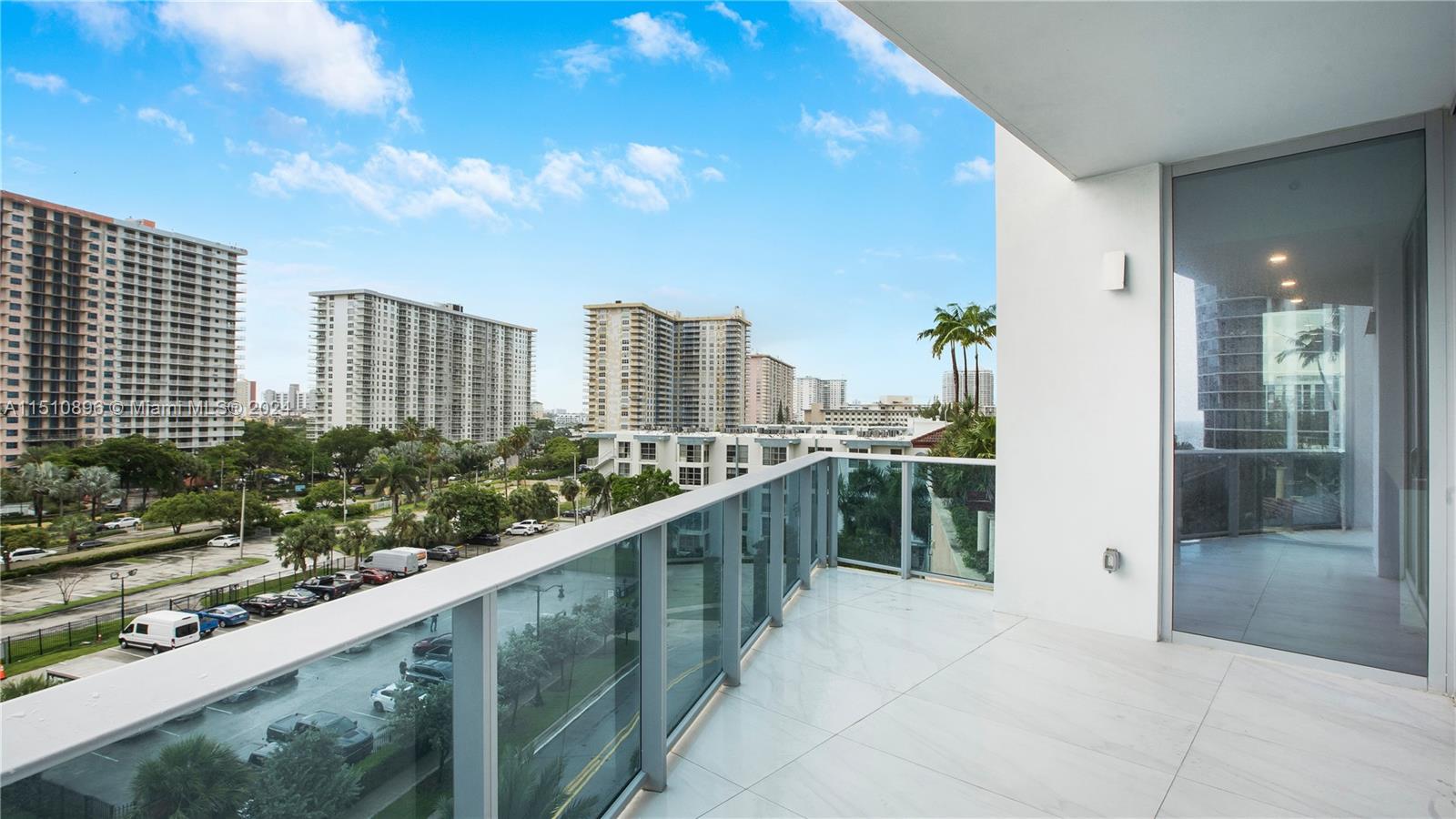 17550 Collins Ave, Sunny Isles Beach, FL, 33160 United States, 3 Bedrooms Bedrooms, ,3 BathroomsBathrooms,Residential,For Sale,Collins Ave,A11510896