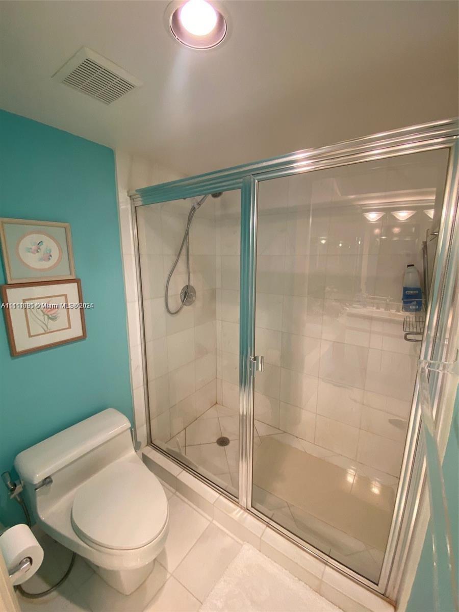 3500 Mystic Pointe Dr LPH7, Aventura, Florida 33180, 2 Bedrooms Bedrooms, ,2 BathroomsBathrooms,Residential,For Sale,3500 Mystic Pointe Dr LPH7,A11511095