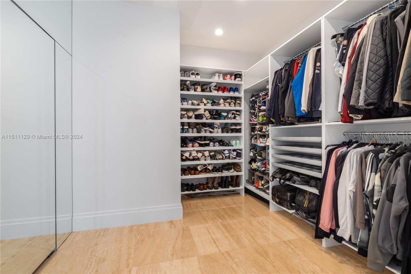 1445 16th St, Miami Beach, FL, 33139 United States, 3 Bedrooms Bedrooms, ,3 BathroomsBathrooms,Residential,For Sale,16th St,A11511129