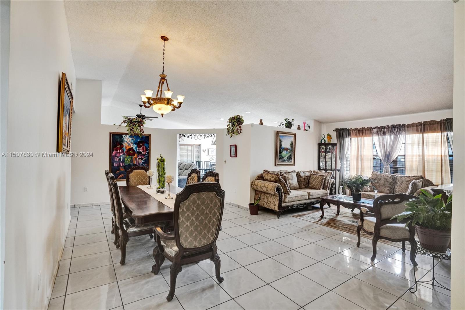 19573 NW 82nd Pl, Miami, Florida 33015, 3 Bedrooms Bedrooms, ,2 BathroomsBathrooms,Residential,For Sale,19573 NW 82nd Pl,A11507830