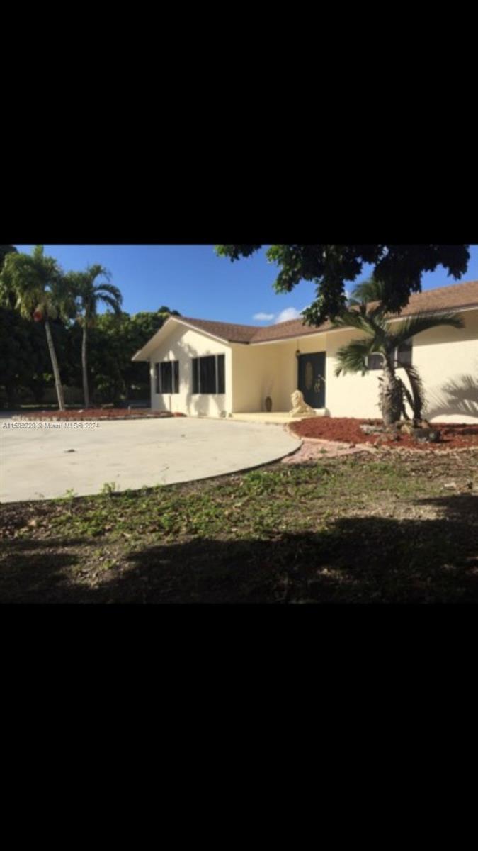 19261 SW 190th St, Miami, Florida 33187, 3 Bedrooms Bedrooms, 3 Rooms Rooms,2 BathroomsBathrooms,Residential,For Sale,19261 SW 190th St,A11509220