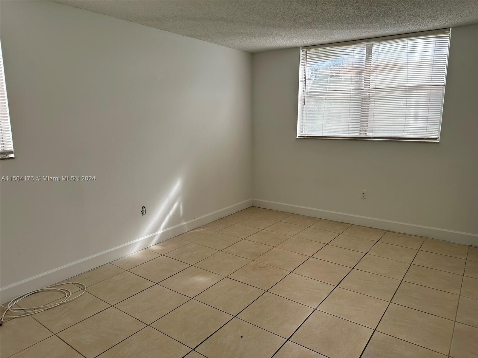 1810 N Lauderdale Ave 2102, North Lauderdale, Florida 33068, 2 Bedrooms Bedrooms, ,2 BathroomsBathrooms,Residential,For Sale,1810 N Lauderdale Ave 2102,A11504176