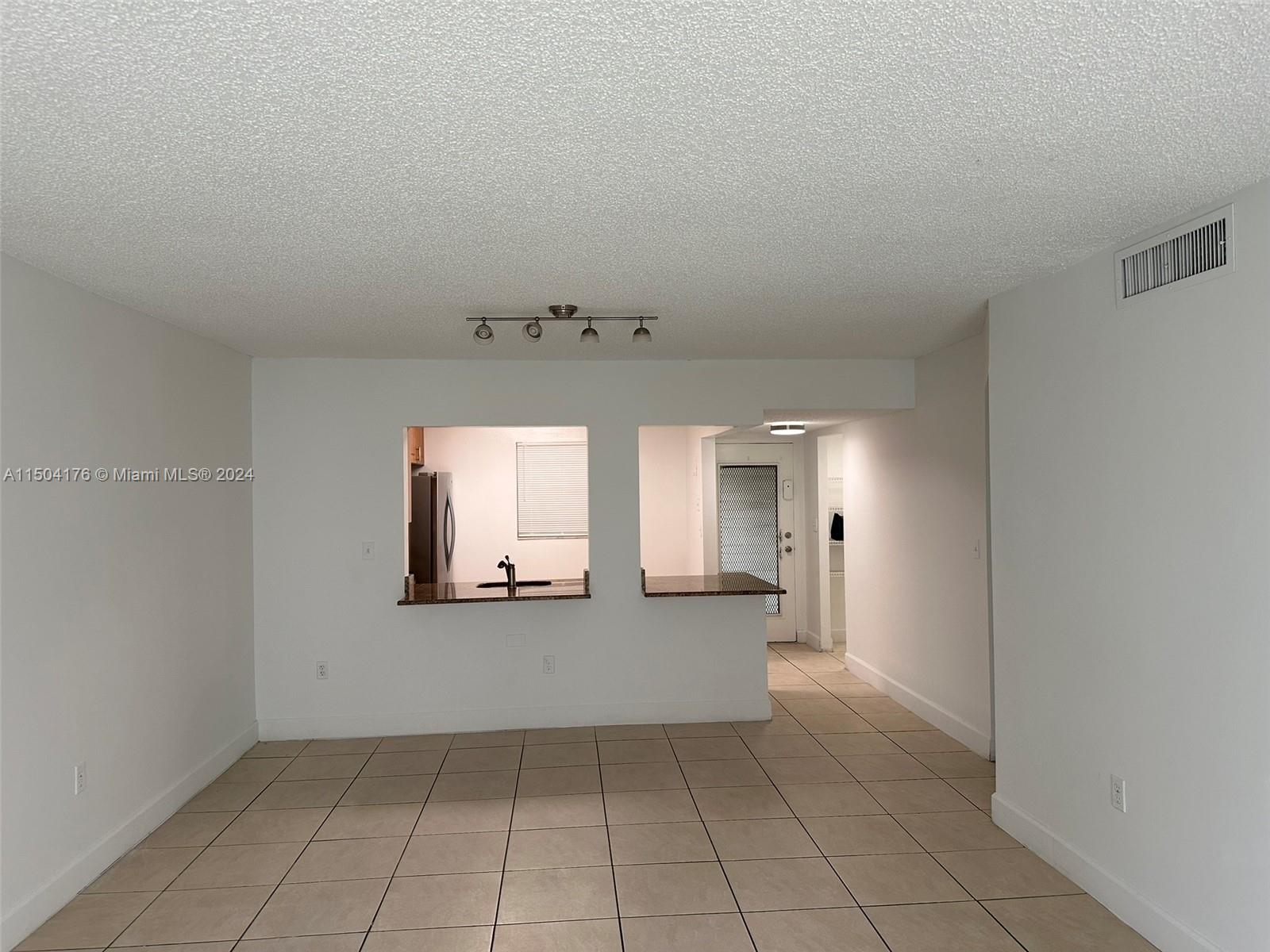 1810 N Lauderdale Ave 2102, North Lauderdale, Florida 33068, 2 Bedrooms Bedrooms, ,2 BathroomsBathrooms,Residential,For Sale,1810 N Lauderdale Ave 2102,A11504176