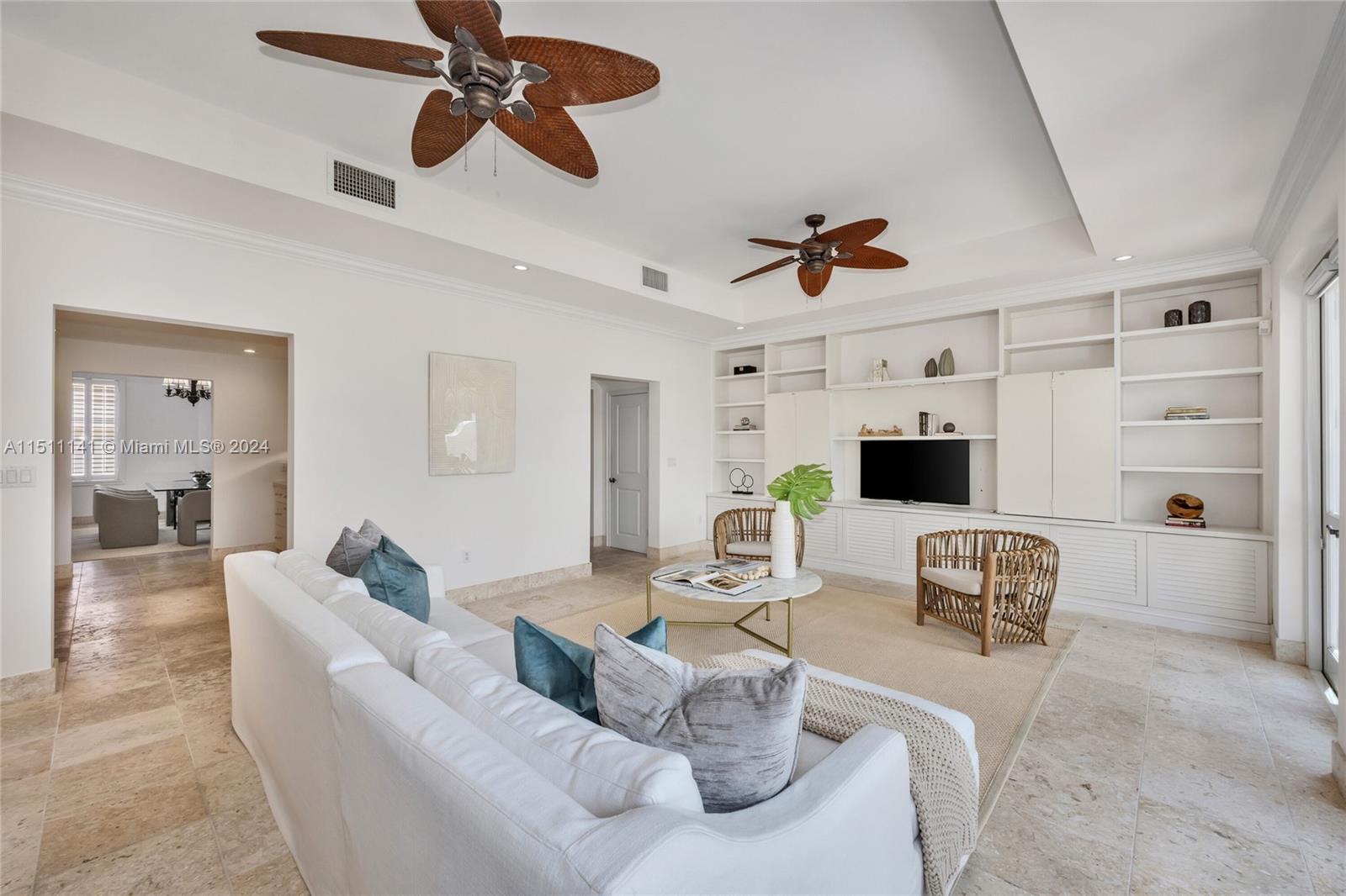 1123 Campo Sano Ave 2, Coral Gables, Florida 33146, 3 Bedrooms Bedrooms, ,2 BathroomsBathrooms,Residential,For Sale,1123 Campo Sano Ave 2,A11511141