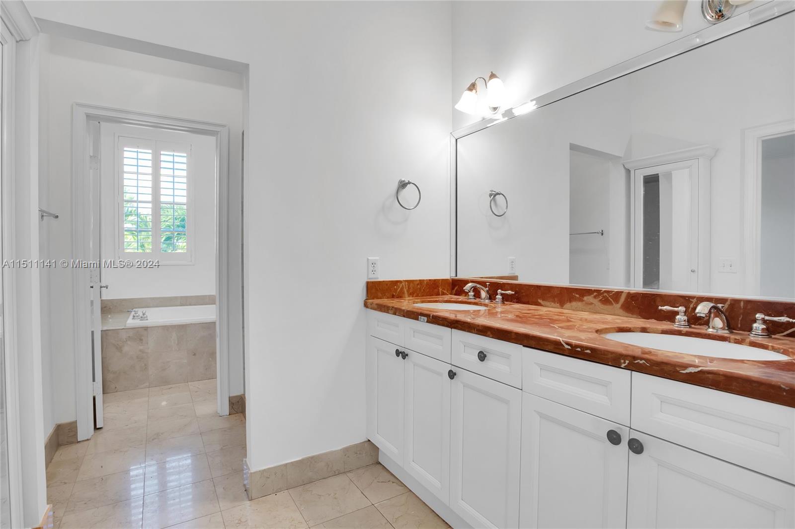 1123 Campo Sano Ave 2, Coral Gables, Florida 33146, 3 Bedrooms Bedrooms, ,2 BathroomsBathrooms,Residential,For Sale,1123 Campo Sano Ave 2,A11511141
