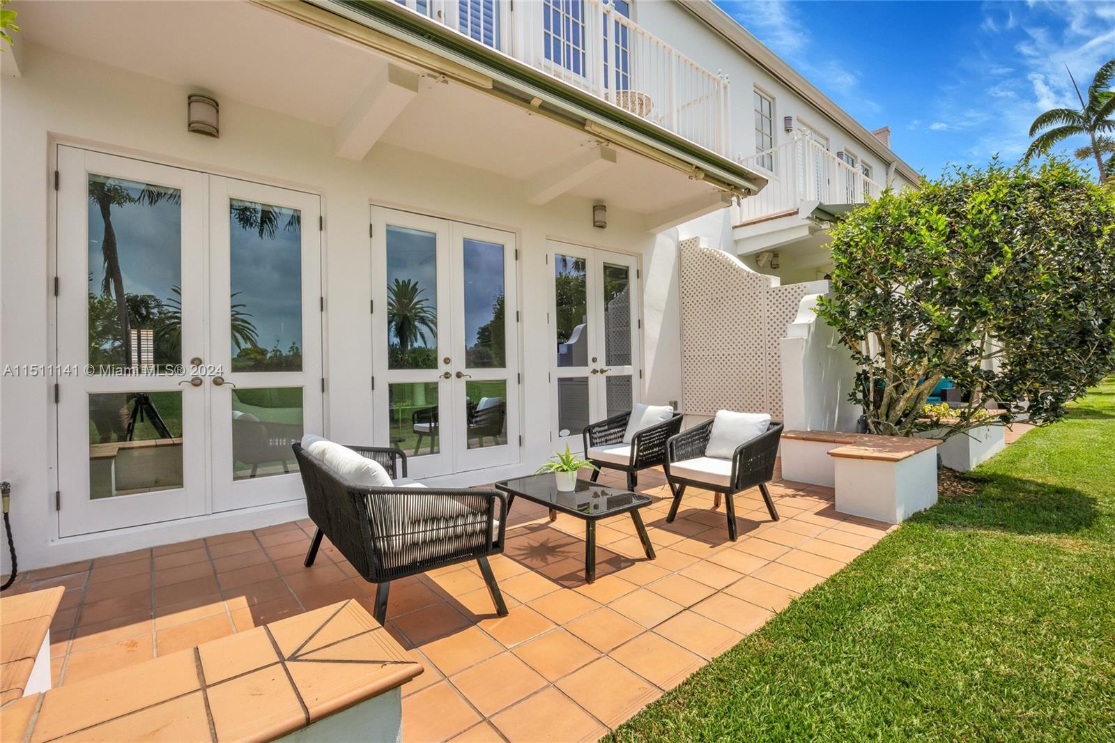 1123 Campo Sano Ave 2, Coral Gables, Florida 33146, 3 Bedrooms Bedrooms, ,2 BathroomsBathrooms,Residential,For Sale,1123 Campo Sano Ave 2,A11511141