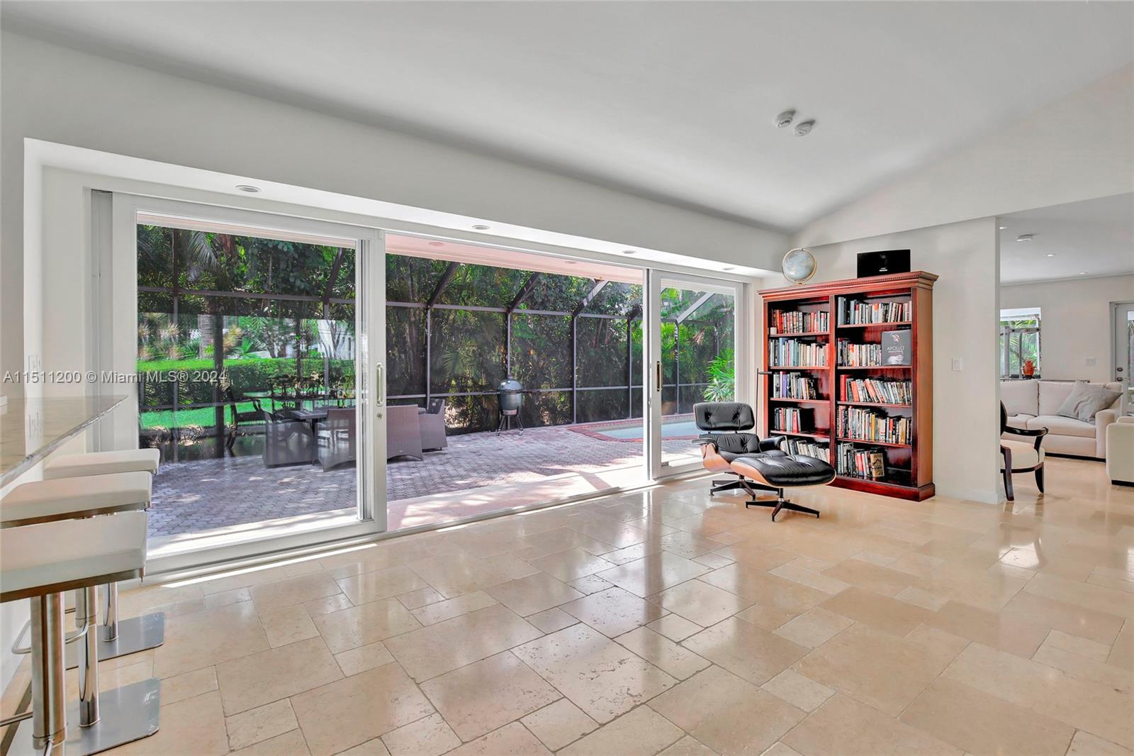 335 Harbor Dr, Key Biscayne, FL, 33149 United States, 4 Bedrooms Bedrooms, ,3 BathroomsBathrooms,Residential,For Sale,Harbor Dr,A11511200