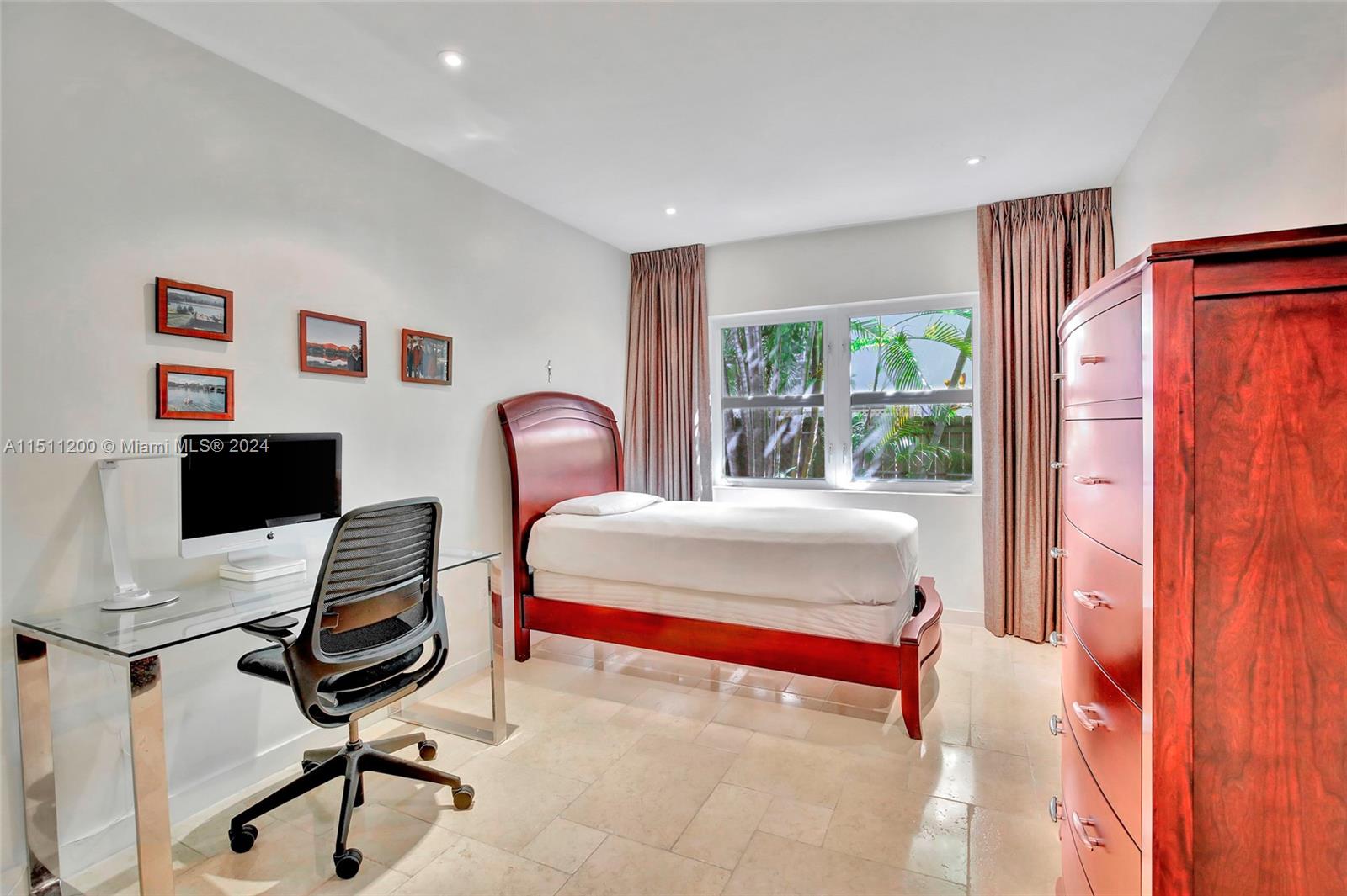 335 Harbor Dr, Key Biscayne, FL, 33149 United States, 4 Bedrooms Bedrooms, ,3 BathroomsBathrooms,Residential,For Sale,Harbor Dr,A11511200