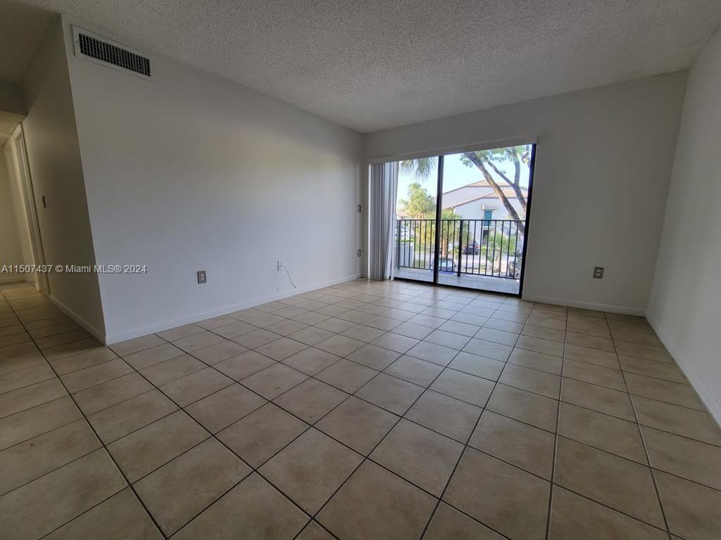 7210 NW 179th St 202, Hialeah, Florida 33015, 2 Bedrooms Bedrooms, ,1 BathroomBathrooms,Residential,For Sale,7210 NW 179th St 202,A11507437