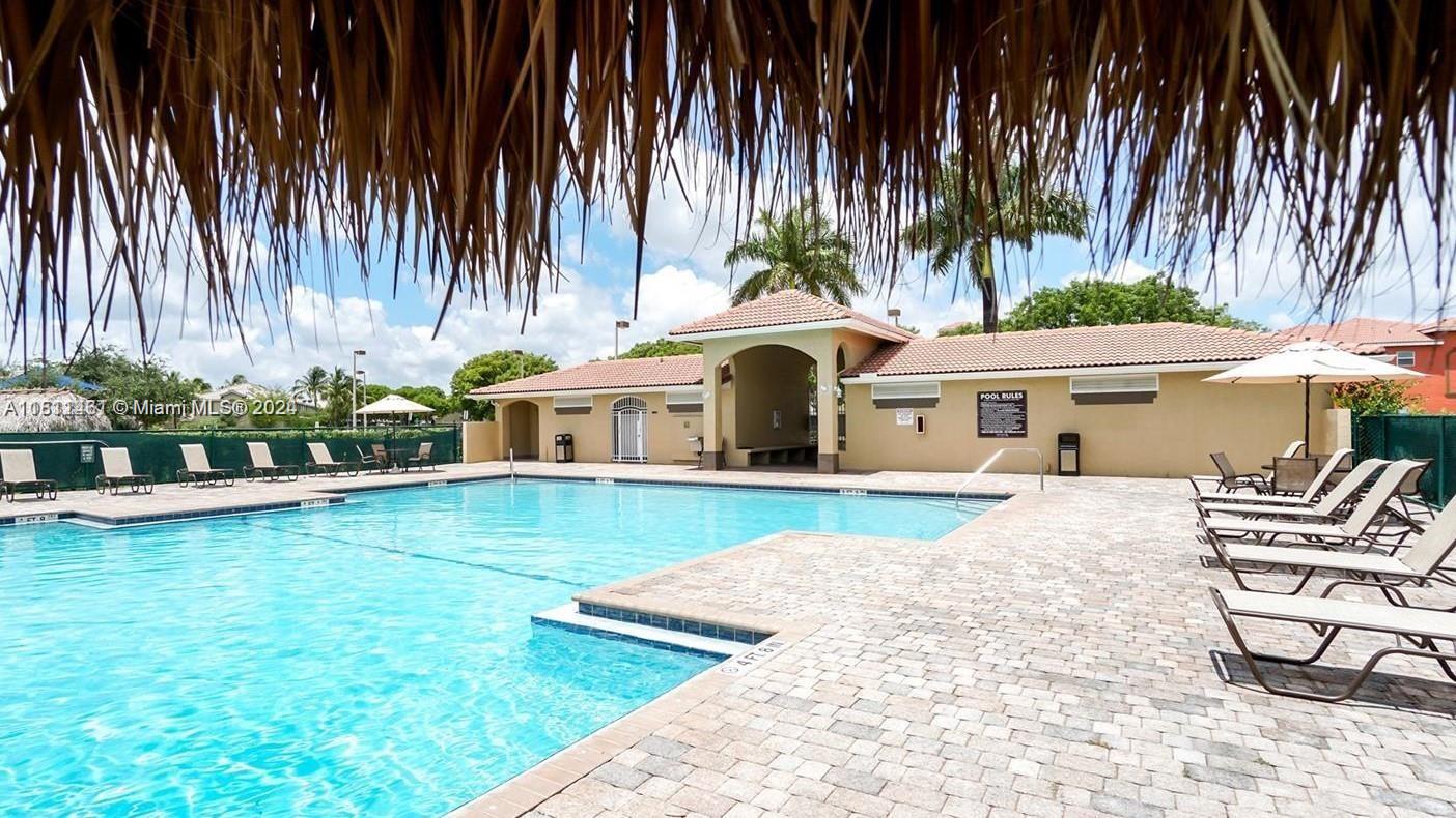 2638 SE 20th Ct 206-C, Homestead, Florida 33035, 2 Bedrooms Bedrooms, ,2 BathroomsBathrooms,Residential,For Sale,2638 SE 20th Ct 206-C,A11511461