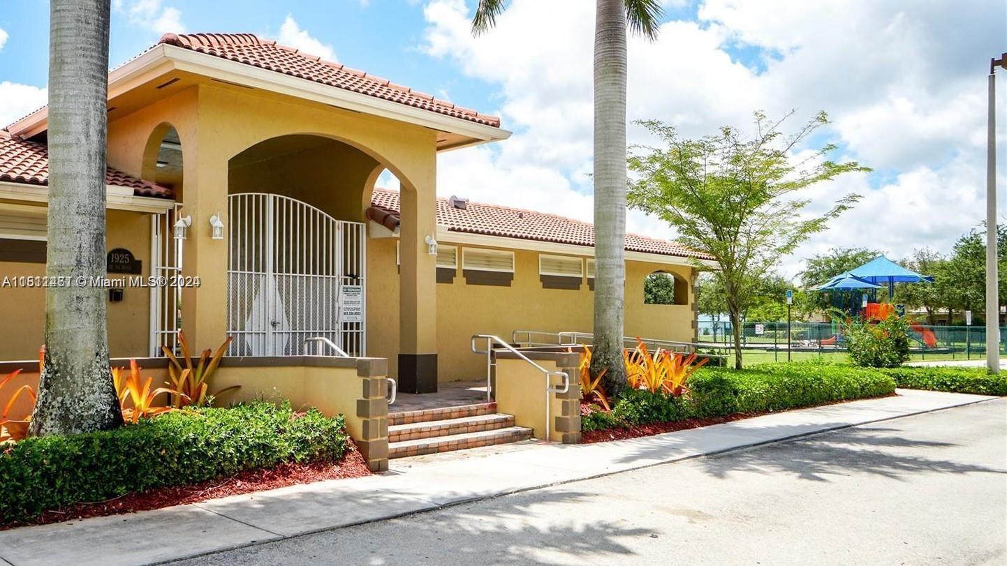 2638 SE 20th Ct 206-C, Homestead, Florida 33035, 2 Bedrooms Bedrooms, ,2 BathroomsBathrooms,Residential,For Sale,2638 SE 20th Ct 206-C,A11511461